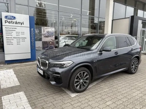 Vand BMW X5 xDrive45e (automata) - imagine 2