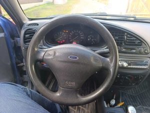 Ford Fiesta 1.3 benzina  - imagine 2
