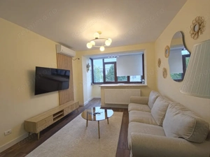 Apartament 3 camere, Tomis 2 – renovat, mobilat, utilat, 59 mp, etaj 3/4.