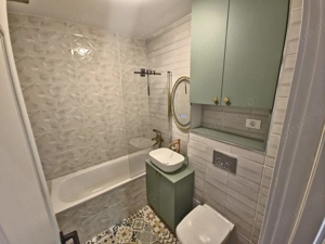 Apartament 3 camere, Tomis 2 – renovat, mobilat, utilat, 59 mp, etaj 3/4. - imagine 20