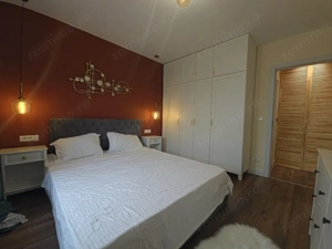 Apartament 3 camere, Tomis 2 – renovat, mobilat, utilat, 59 mp, etaj 3/4. - imagine 17