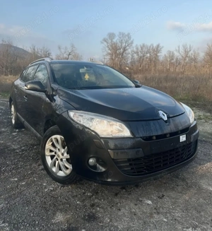 Renault megane III  Sport Tourer 1.5 dci  2010 euro 5 - imagine 2