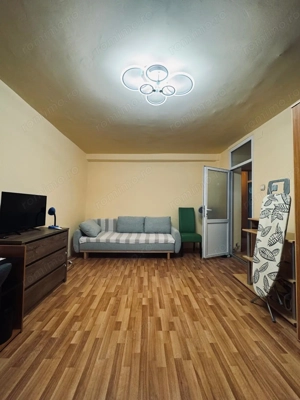 AV665 Apartament 3 camere, decomandat, centrala, zona DACIA