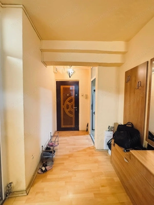 AV665 Apartament 3 camere, decomandat, centrala, zona DACIA - imagine 8