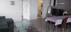 Închiriez ap. modern cu 2 cam, situat la parterul unei vile noi, pe strada Anton Pann din Sanpetru - imagine 3