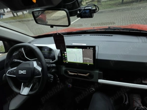 Dacia spring 2024, înmatriculată 2025, model extreme 65, 10.500 km, full options, unic proprietat - imagine 3