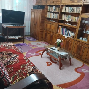 Vand apartament 3camere