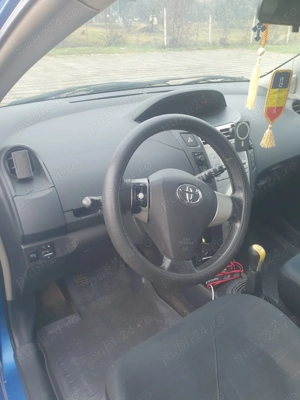 Toyota Yaris 1.4 D4D - imagine 4