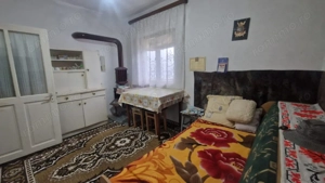 CASA 4 CAMERE , SUPRAFATA TOTALA 80 MP , TEREREN 355 MP, DESCHIDERE  17,5 ML - imagine 5