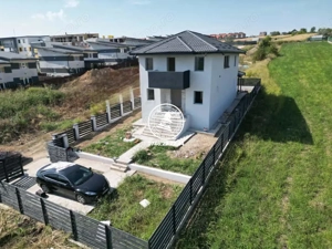 Vila  de vanzare  Rediu,