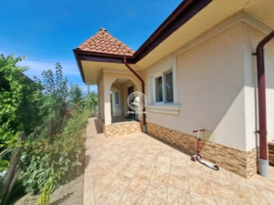Vila de vanzare, Hermeziu - imagine 2