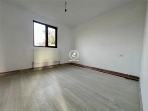 Vila cu 3 camere, 500mp teren, de vanzare in Voinesti - imagine 5