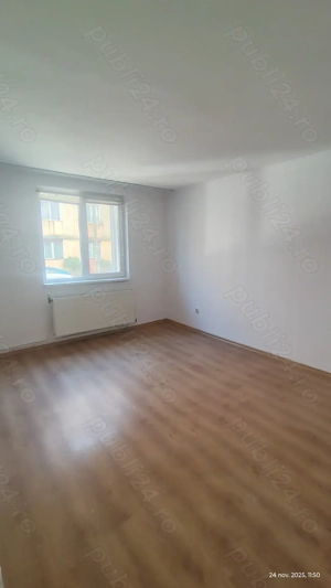  Apartament -central de vânzare   Roman