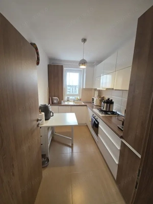 Apartament de 2 camere ( Loc parcare )-Avantgarden Tractorul - imagine 3