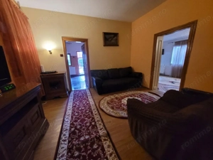 Casă tradițională, mobilată și utilată, situată în centrul satului Polovragi   - imagine 7