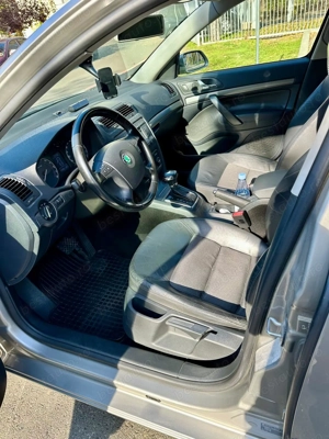 Skoda Octavia Elegance II 2.0 TDI 16V 1968 cm3 140CP 2008 DSG XENON - imagine 5