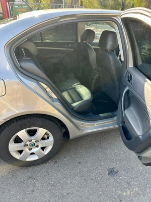 Skoda Octavia Elegance II 2.0 TDI 16V 1968 cm3 140CP 2008 DSG XENON - imagine 8