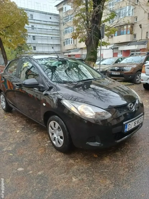 Mazda 2 benzină - imagine 2