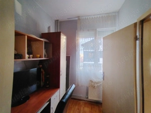 Inchiriez apartament 2 camere Arad - imagine 5