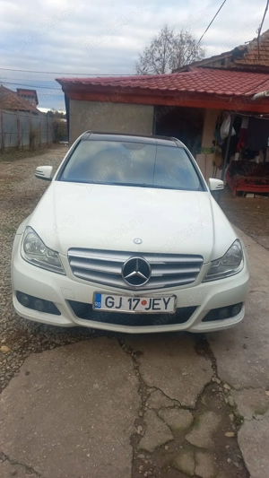 Vand Mercedes C200 - imagine 9