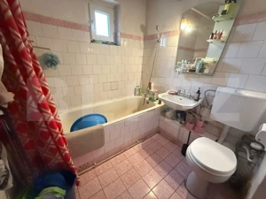 Apartament 2 camere, decomandat, zona Mall - imagine 6