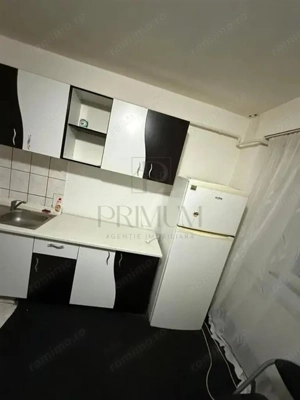 DAMBOVITA - ETAJ 2 - DECOMANDAT - 3 CAMERE - CENTRALA PROPRIE - imagine 6