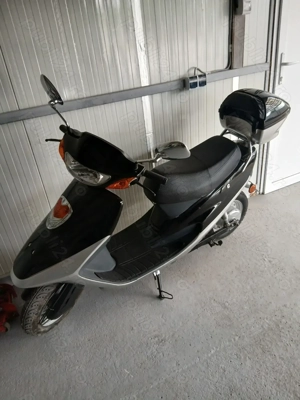 Scuter electric  - imagine 3