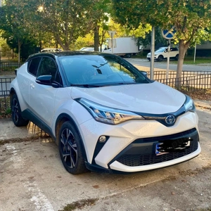 Toyota C-HR Style, 2.0 Hybrid,  bi-tone, septembrie 2023