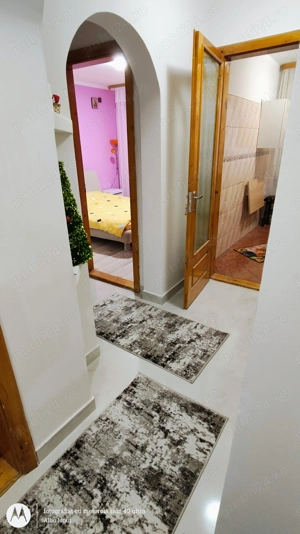 Închiriez apartament 3 camere mobilat