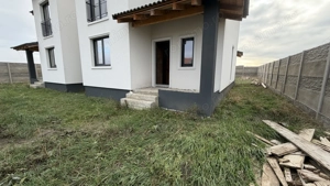 Duplex despartit | 4 camere | Asfalt si toate utilitatile | Zona excelenta - imagine 2