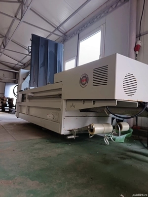 presa orizontala balotat deseuri HSM 12 Gigant Ba