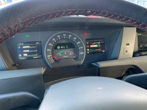 Volvo Cap Tractor - imagine 10