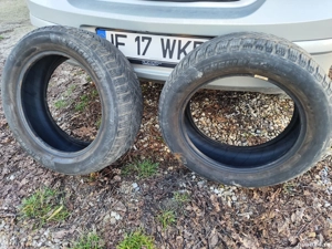 Vînd 2 anvelope de iarnă M+S