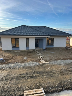 Casa parter,stil mediteranean, Satu Nou de jos cu 530mp teren  - imagine 2