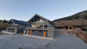 Vila de vanzare la Toplita