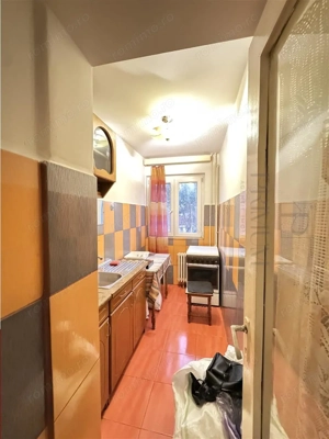 SEMICENTRAL - 2 CAMERE - ETAJUL 1 - ZONA BUNA - PREDARE IMEDIATA - imagine 3