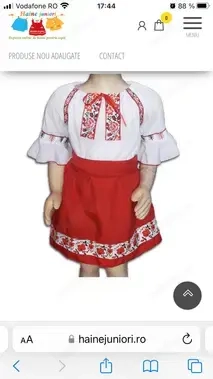 Compleu tradițional fetita