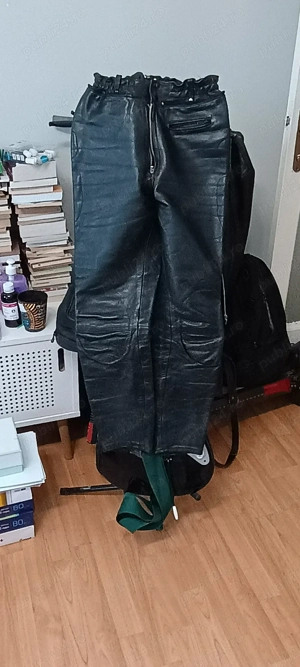 pantaloni de piele - imagine 2