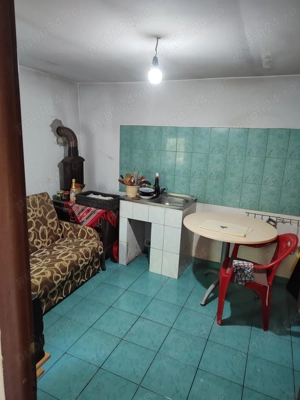 Casa batraneasca de vanzare - imagine 6