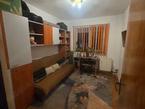 De vânzare apartament 4 camere decomandat  - imagine 3