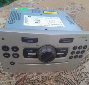 Radio cd  opel corsa ca nou 