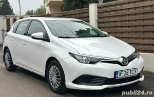 Toyota  Auris 1.4 Benzina 2017 