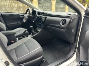 Toyota  Auris 1.4 Benzina 2017  - imagine 10