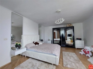 Casa mare pentru 2 familii sau pentru afacere - imagine 11