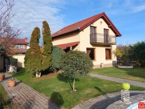 Casa mare pentru 2 familii sau pentru afacere - imagine 3