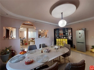 Casa mare pentru 2 familii sau pentru afacere - imagine 10