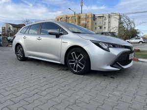 Vând Toyota Corolla break hybrid 2,0,stare excelentă, istoric la zi,77000 km  - imagine 2