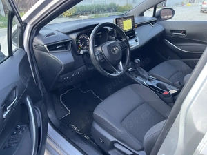 Vând Toyota Corolla break hybrid 2,0,stare excelentă, istoric la zi,77000 km  - imagine 7