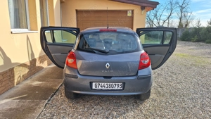 Renault Clio 1,5 DCI - imagine 10