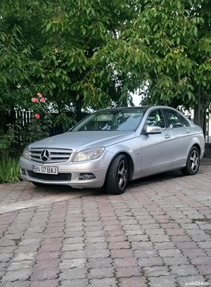 Vand,schimb cu SUV,Mercedes C180 d ,2011,265.000km,inspectie tehnica sept 2026,asigurare nov 2026,
